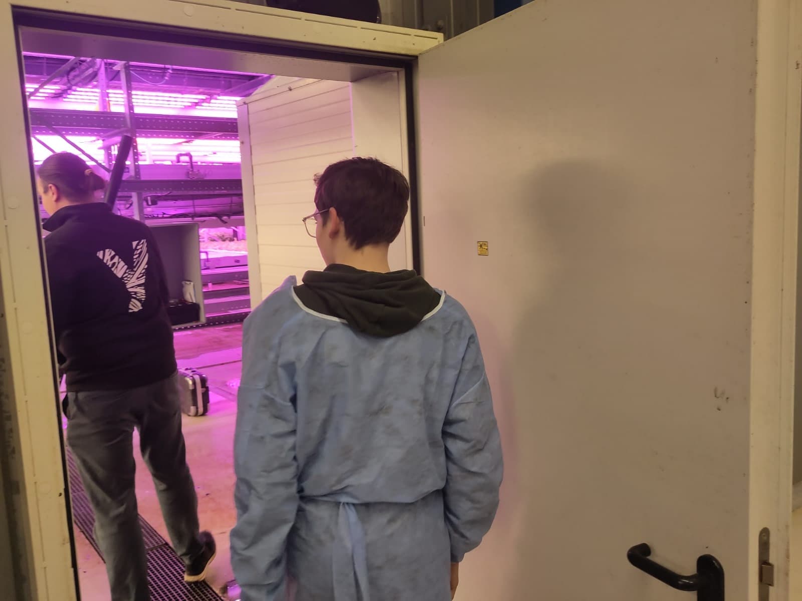The team visiting the YASAI vertical farm in Zürich